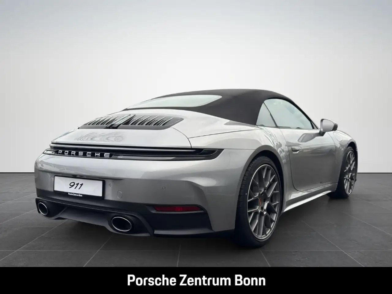 Porsche 992 911 Carrera 4S Cabriolet Surround-View BOSE 5