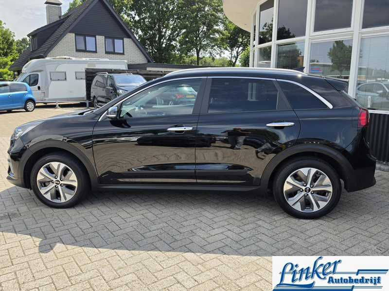 Kia e-Niro DynamicPlusLine 64 kWh SOH 100%/TREKHAAK/SCHUIFDAK — photo 8
