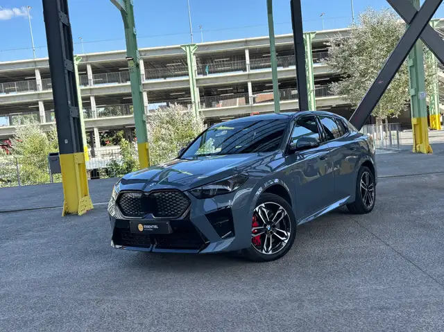 BMW iX2