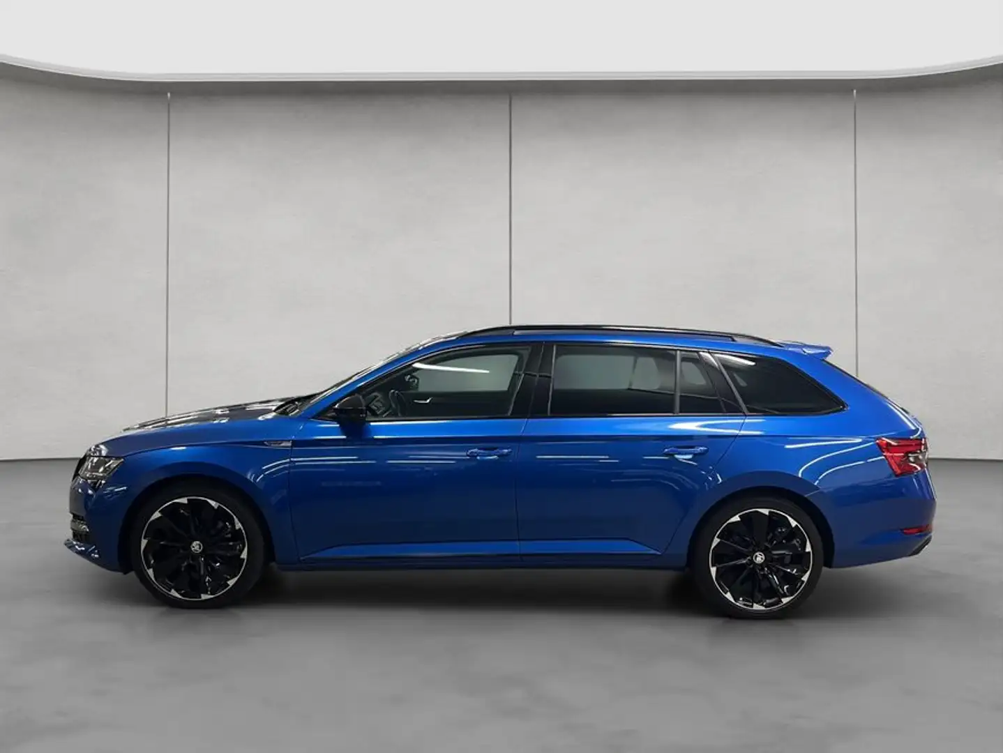 Skoda Superb Combi Sportline 2.0 TDI Standheizung Modrá - 2