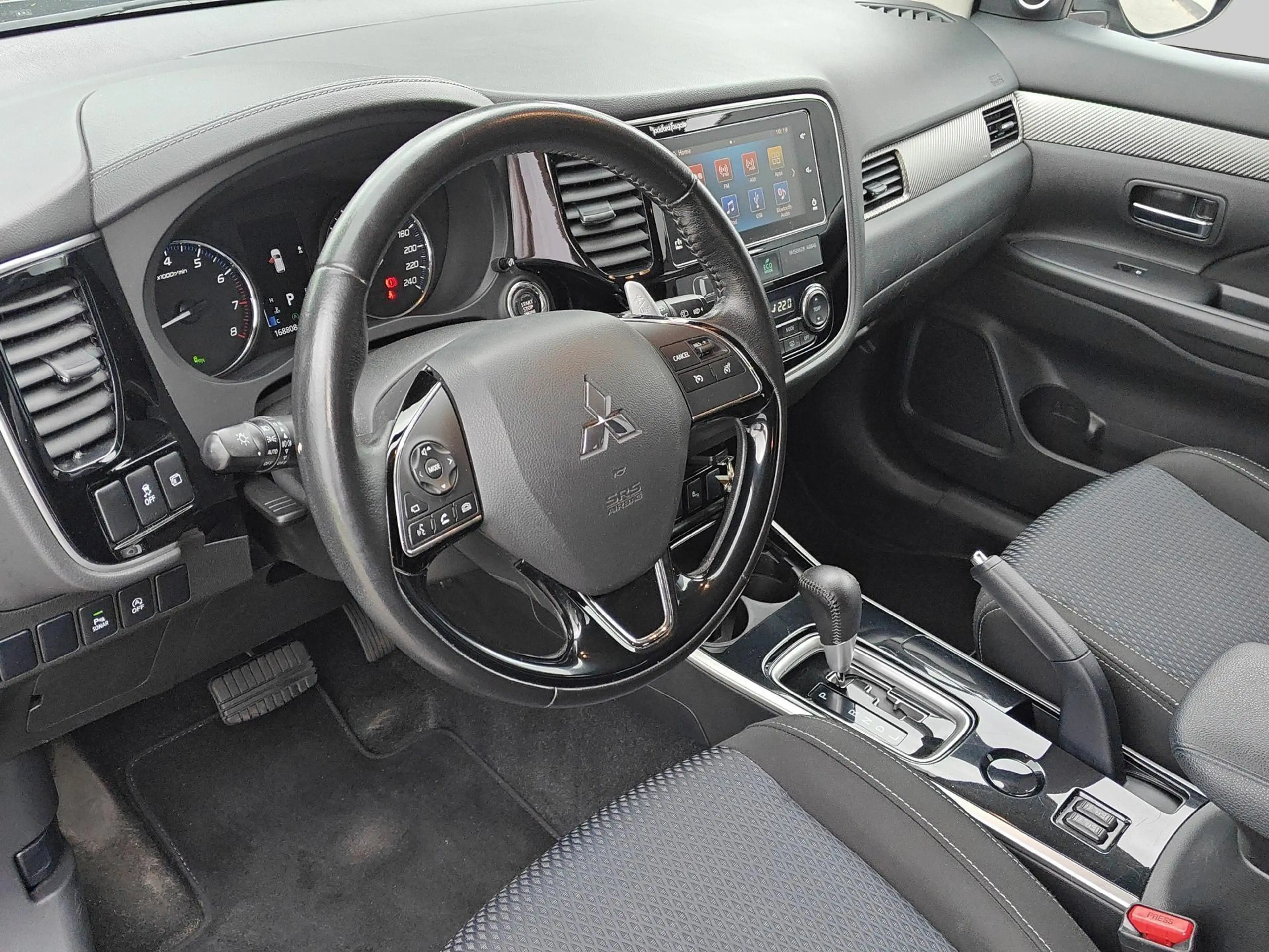 Mitsubishi Outlander 2.0 Connect Pro | Achteruitrijcamera | Apple Carpl — photo 4