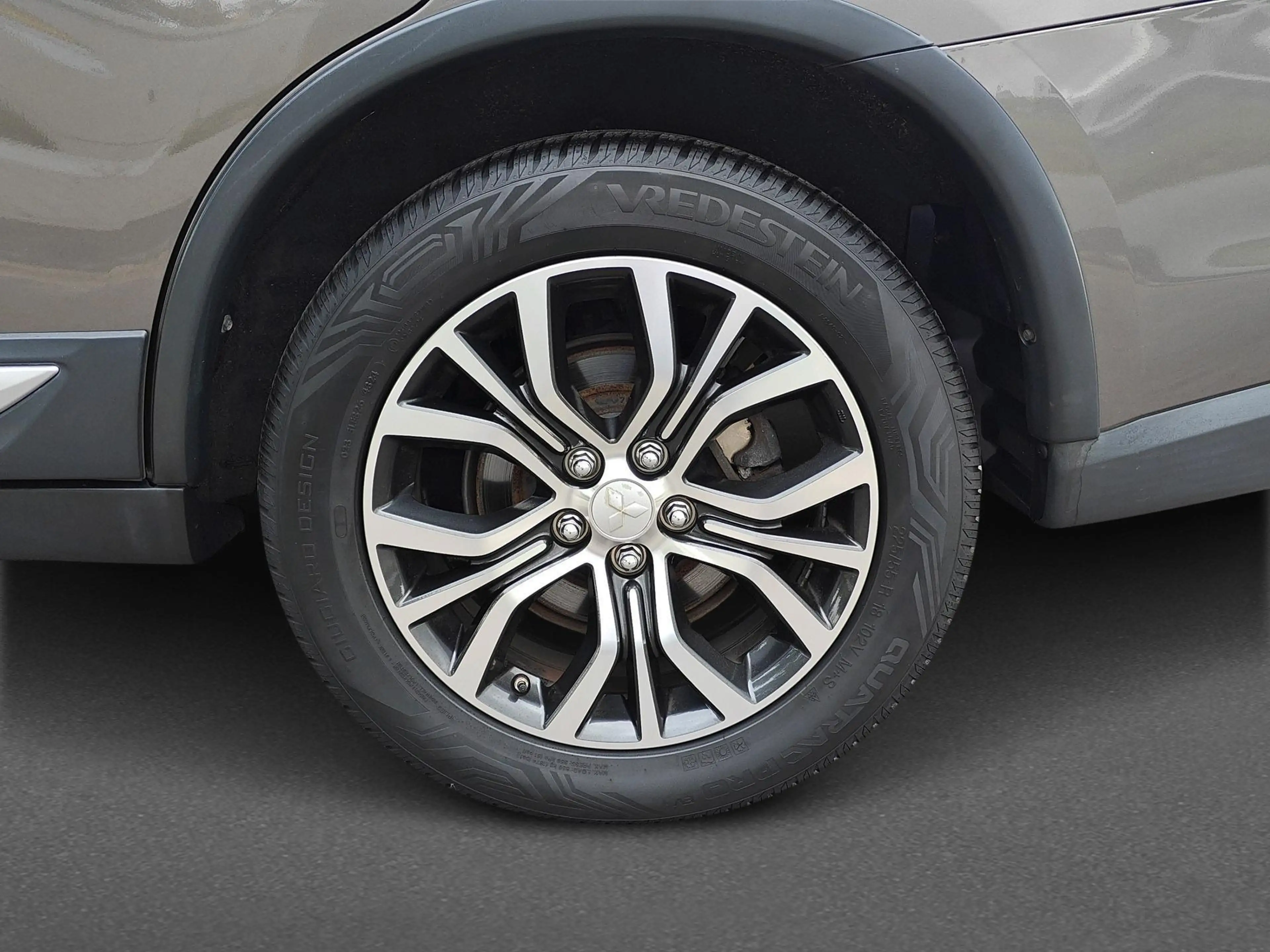 Mitsubishi Outlander 2.0 Connect Pro | Achteruitrijcamera | Apple Carpl — photo 11