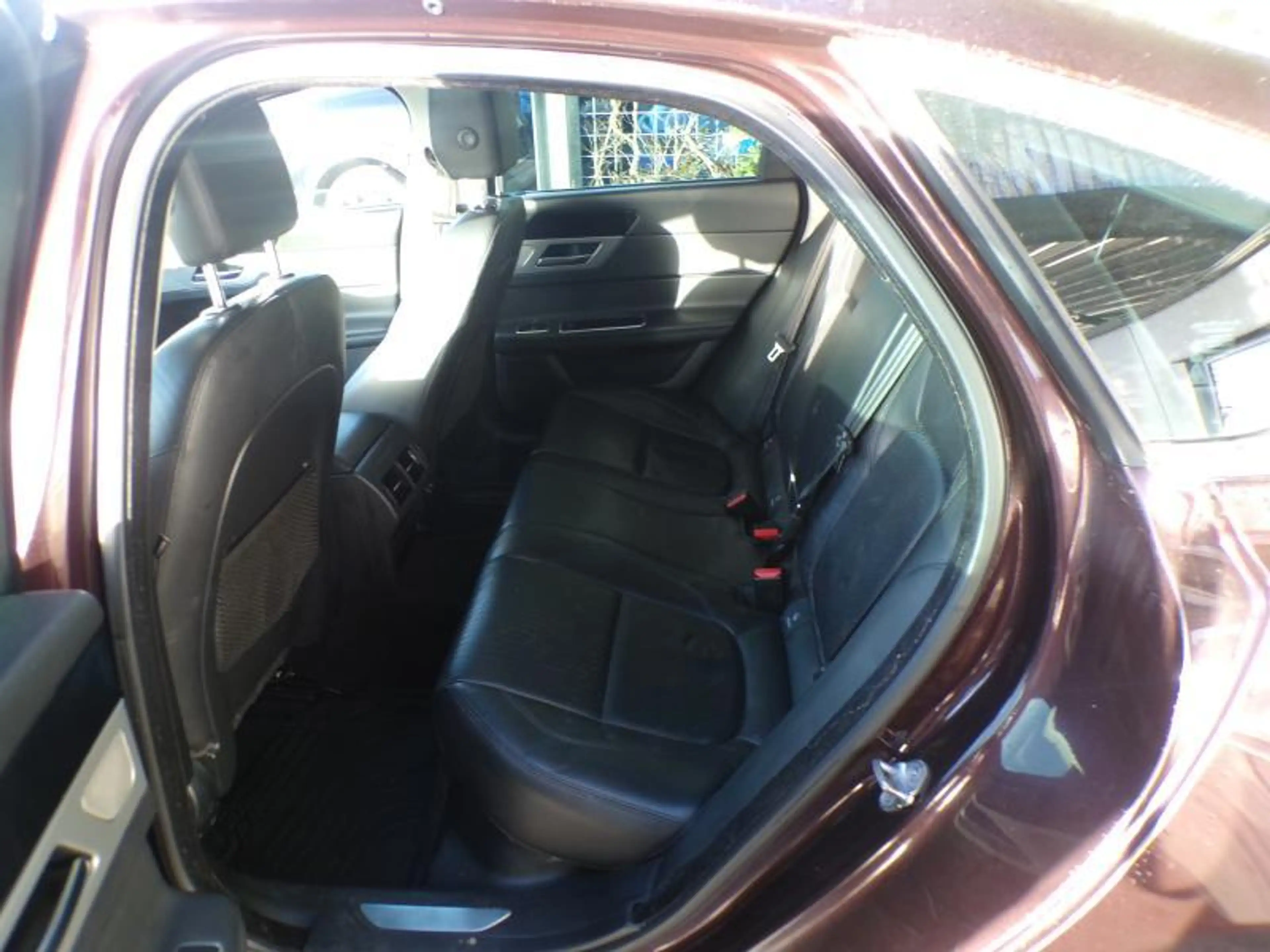 Jaguar XF 2.0D 163cv Bordeaux 12/16 6000€ Marchand GPS — photo 7