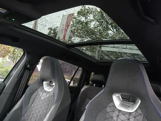 Volkswagen Tayron view 8