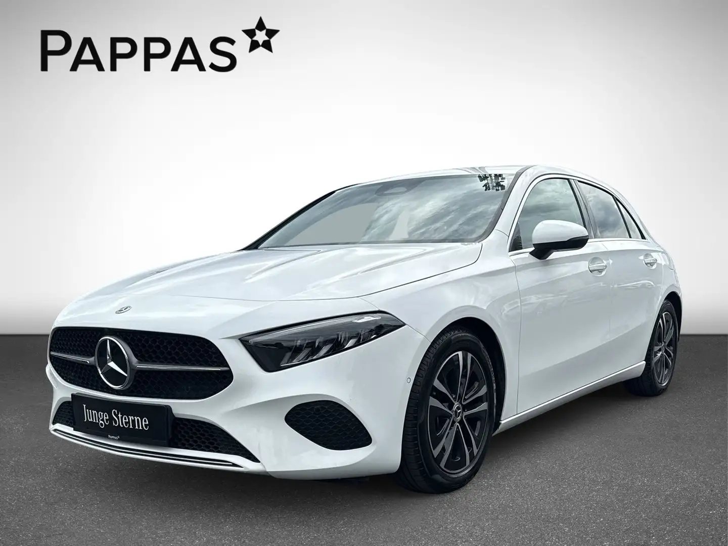 Mercedes-Benz A 180 d Kompaktlimousine Österreich-Edition Cam Blanc - 2