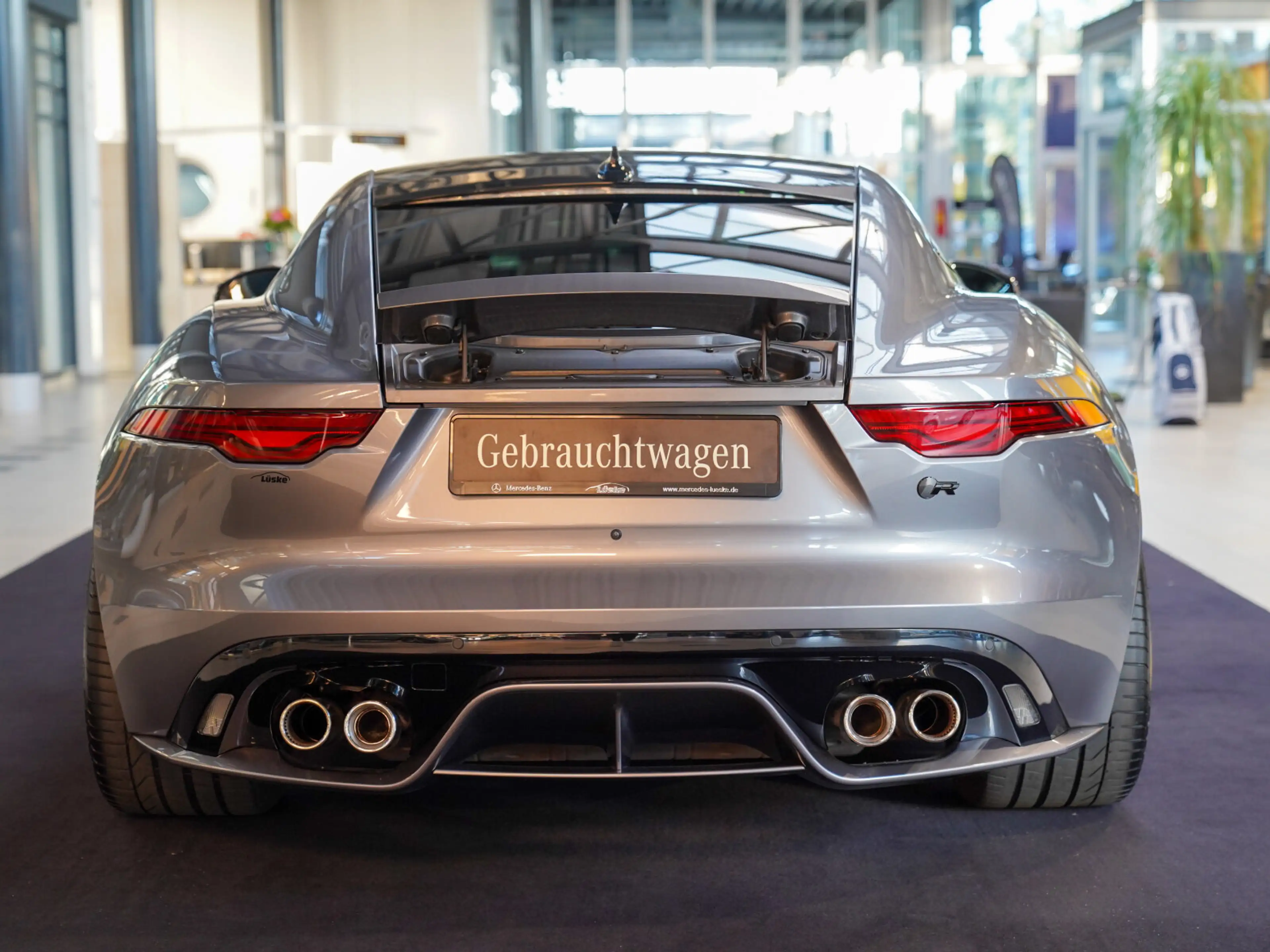Jaguar F-Type R 5.0 V8 AWD Performance Sitze Pano — photo 5
