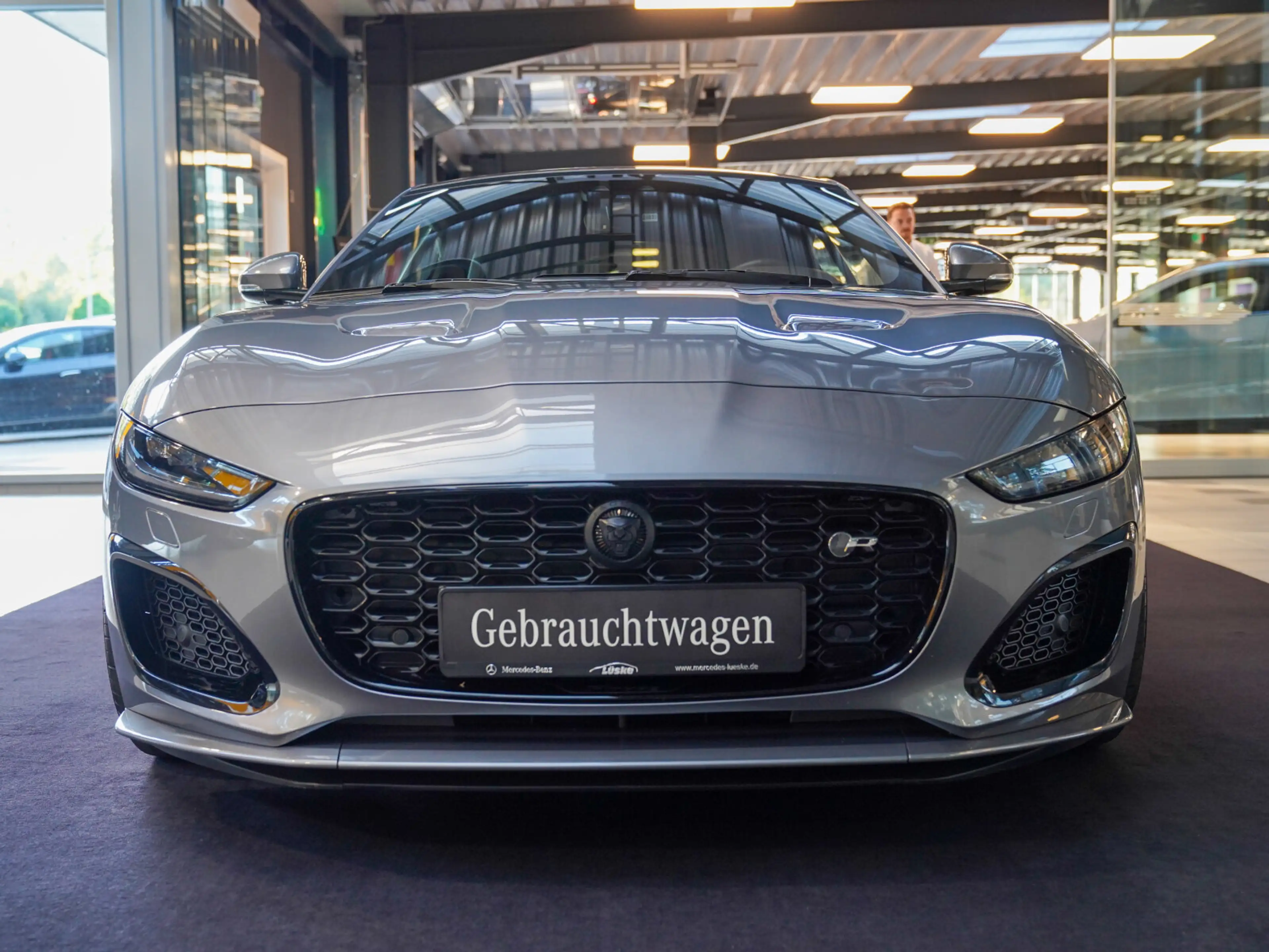 Jaguar F-Type R 5.0 V8 AWD Performance Sitze Pano — photo 3