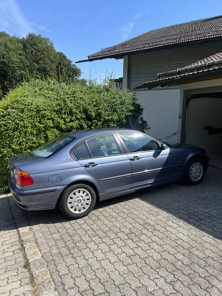 BMW 316i, foto 2