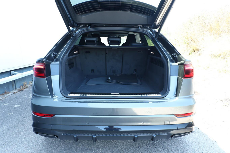 Audi Q8 S line 2xS AssistenzP+ 22Z Laser Pano HUD Klim4... — photo 11