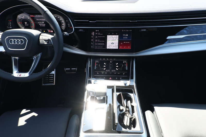Audi Q8 S line 2xS AssistenzP+ 22Z Laser Pano HUD Klim4... — photo 8