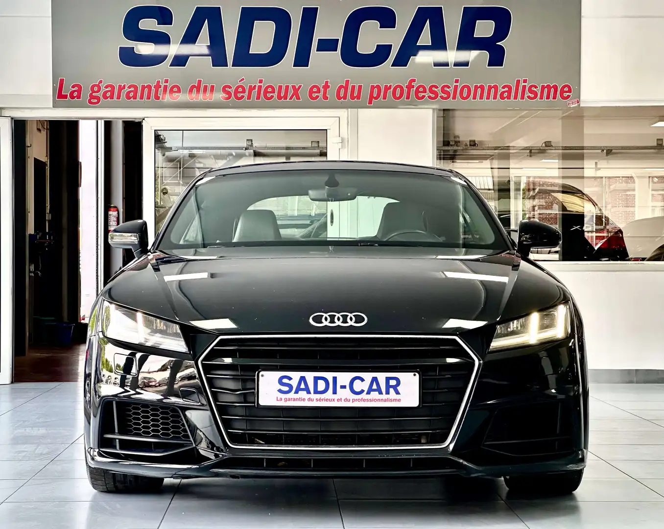 Audi TT Coupé 1.8 TFSI 180cv S LINE - S Tronic Zwart - 2