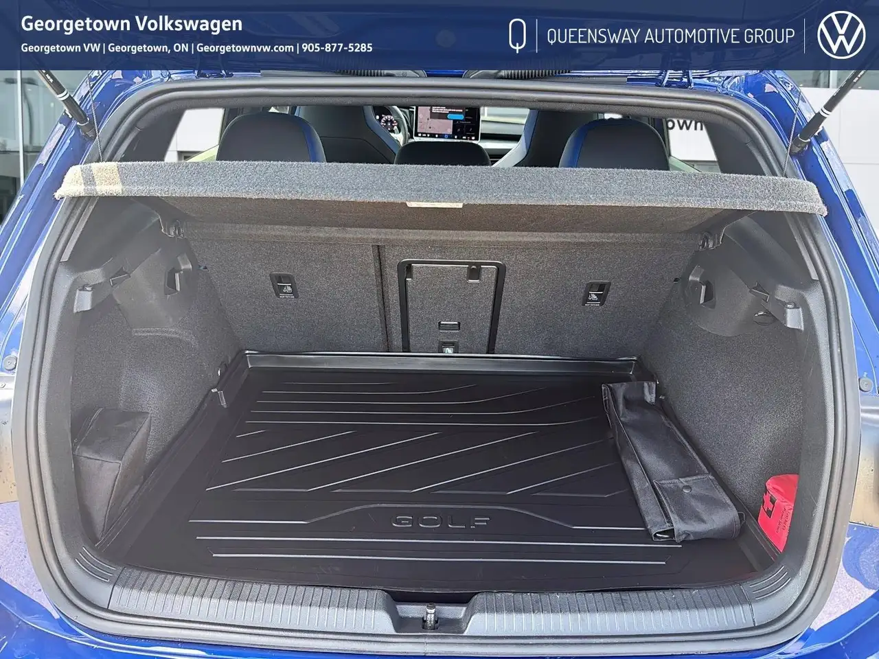 Volkswagen Golf R снимка Volkswagen Golf R
