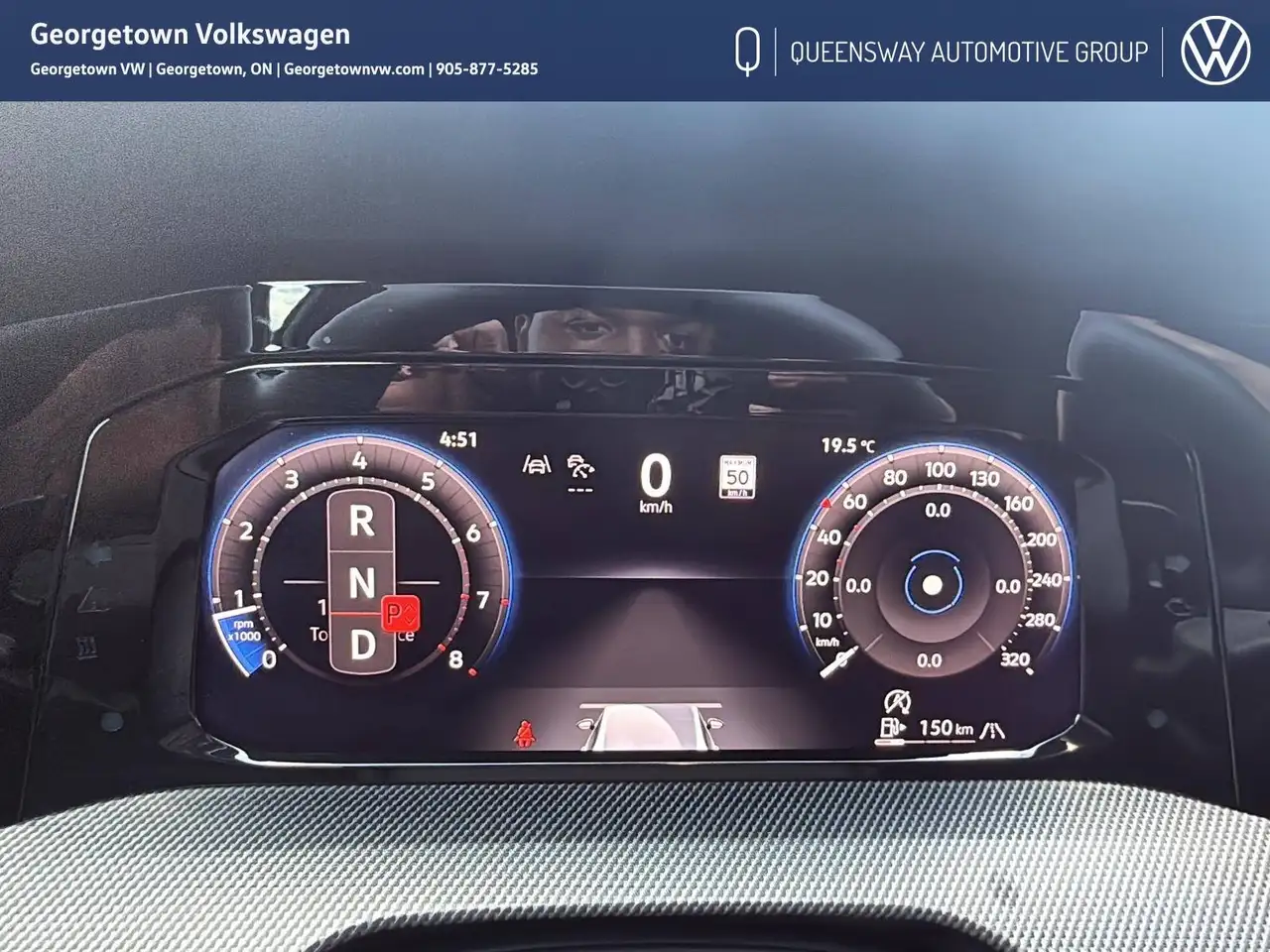 Volkswagen Golf R снимка Volkswagen Golf R