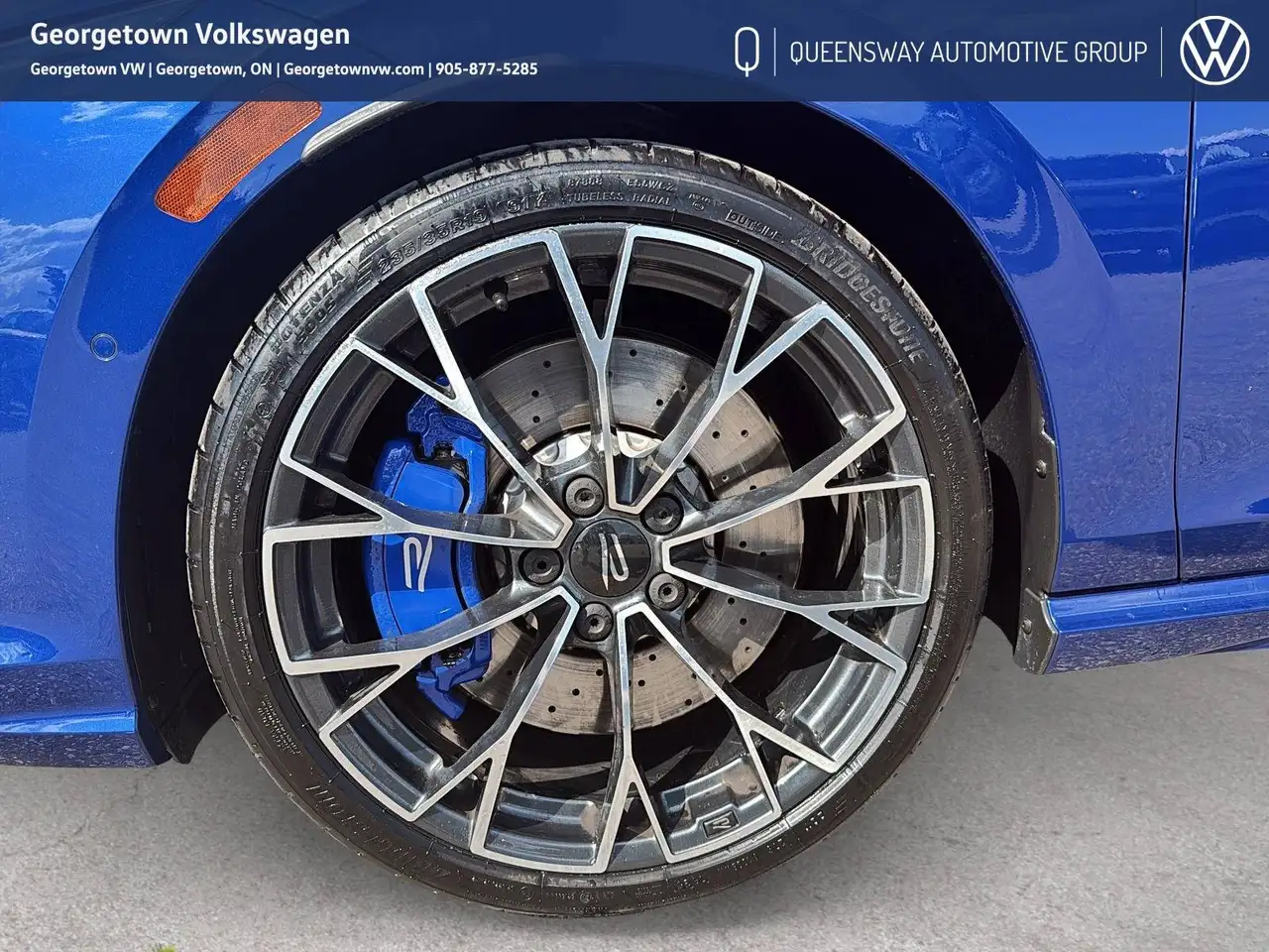 Volkswagen Golf R снимка Volkswagen Golf R