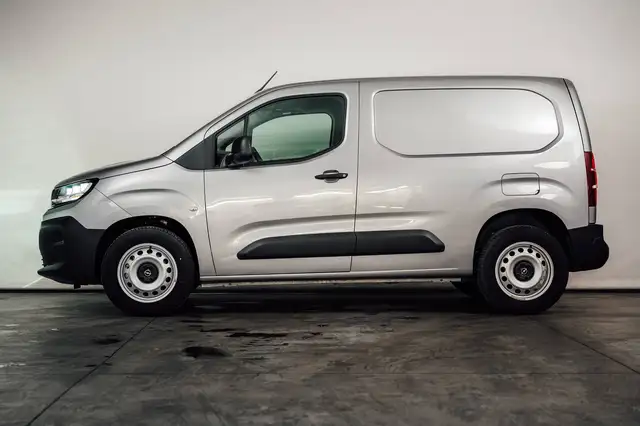 Opel Combo view 2