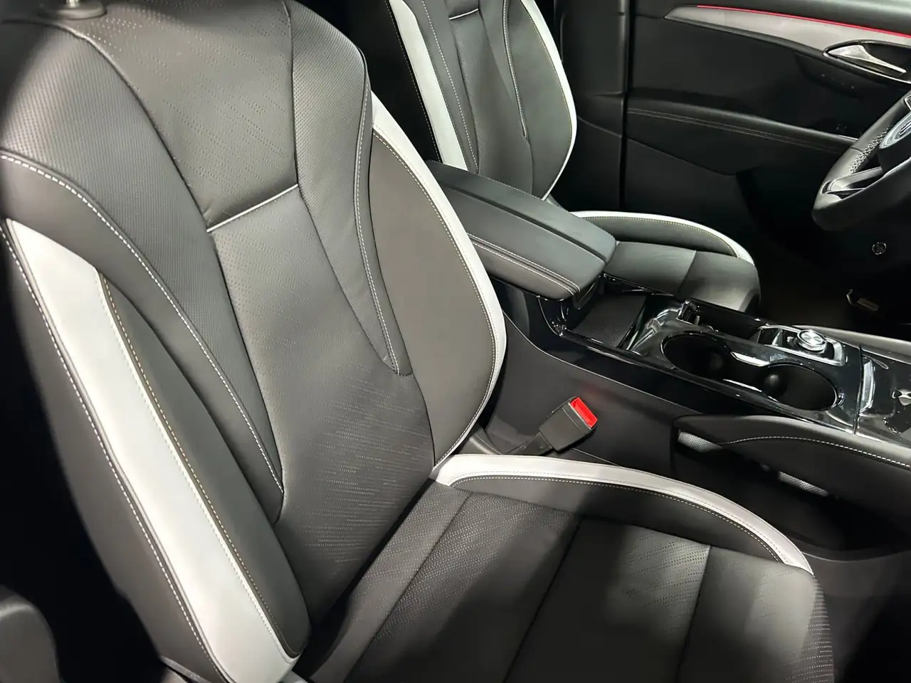 Buick Envision fotografie Buick Envision