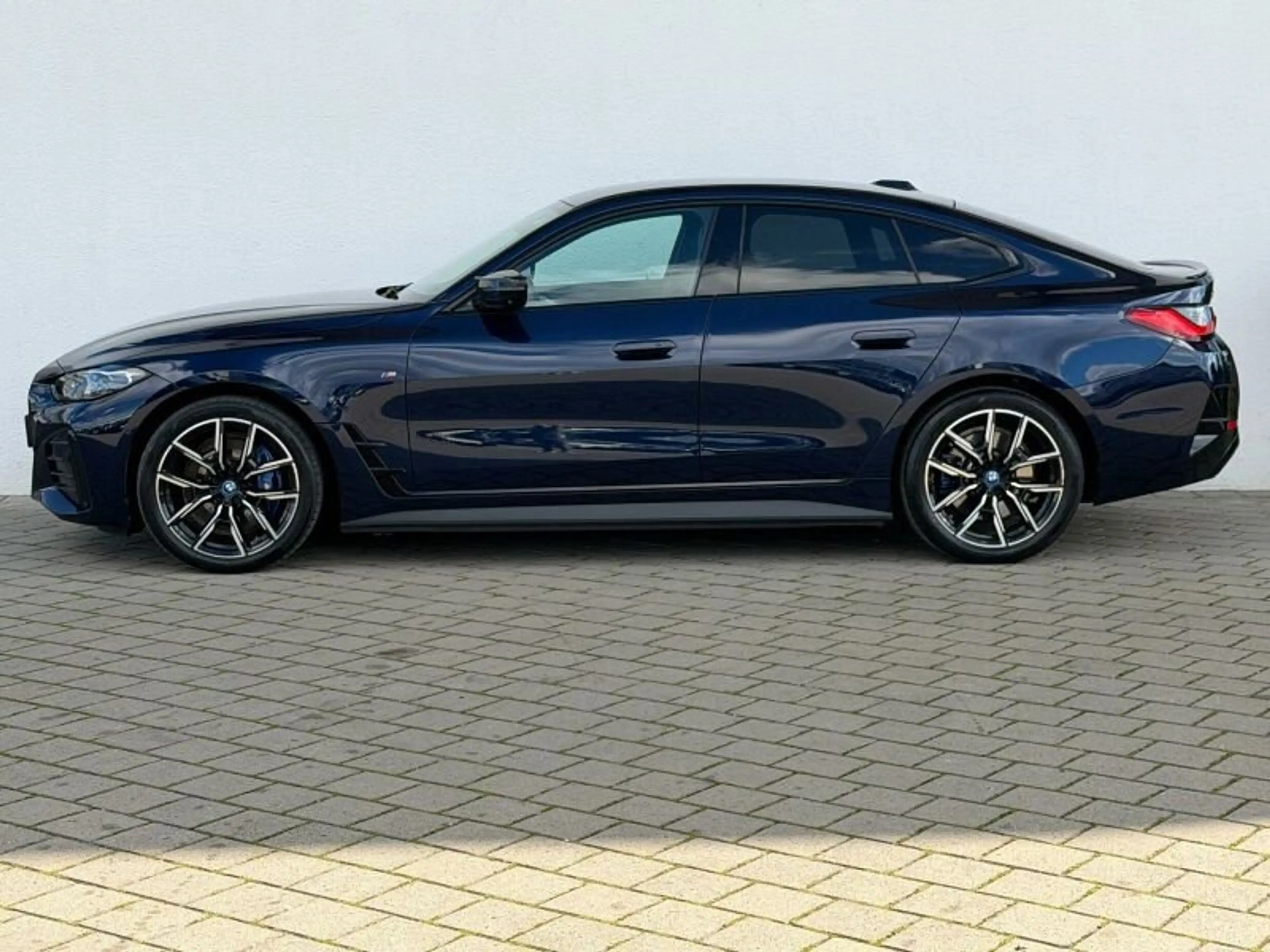 BMW i4 M50 Gran Coupé AHK/LASER/Shz&Lhz/Memory/H&K AHK/LA — photo 6