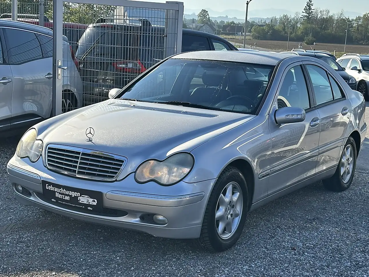 Mercedes-Benz C 200