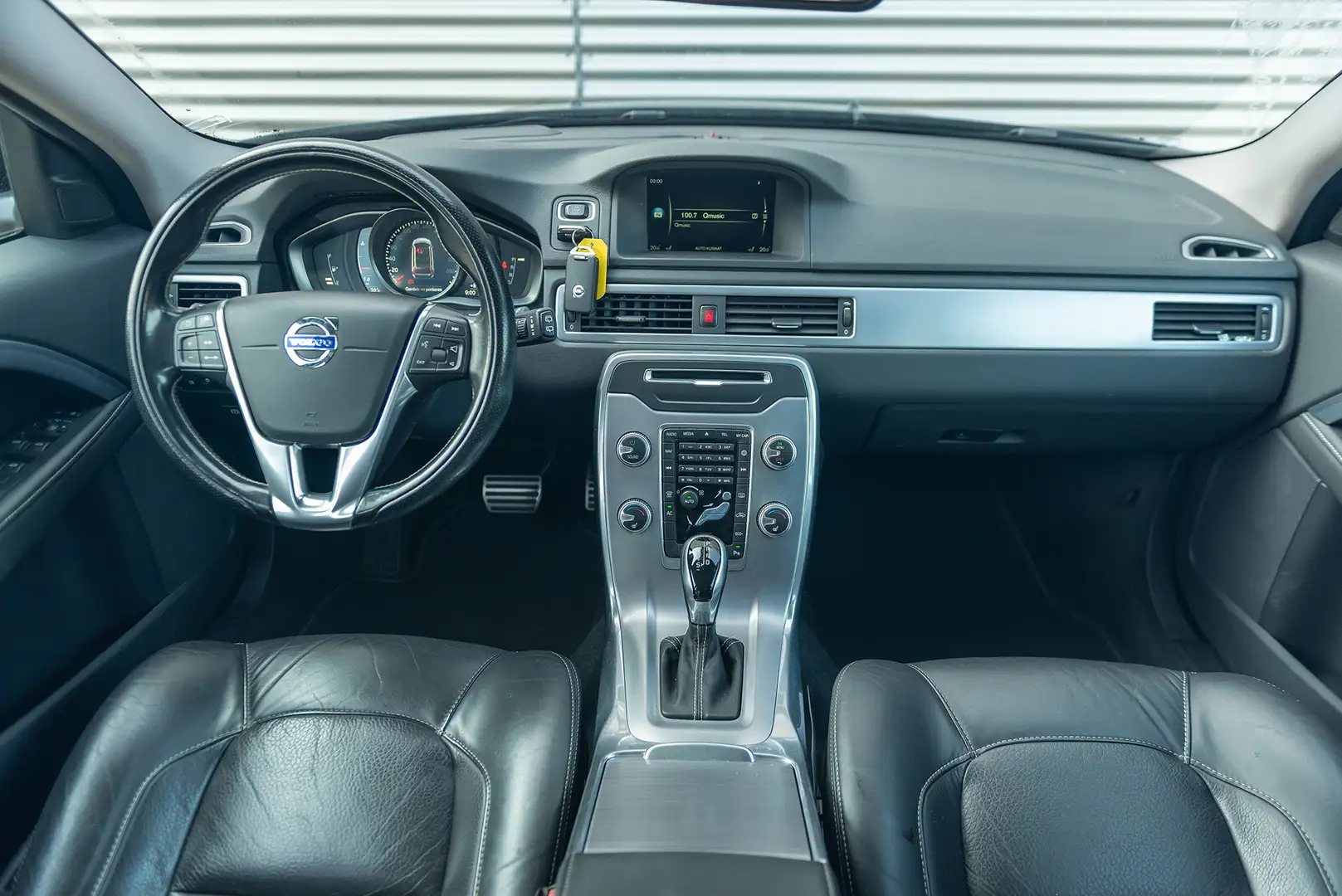 Volvo XC70 D4 Aut. Summum Intellisafe Trekhaak Stoelverwarmin Niebieski - 2