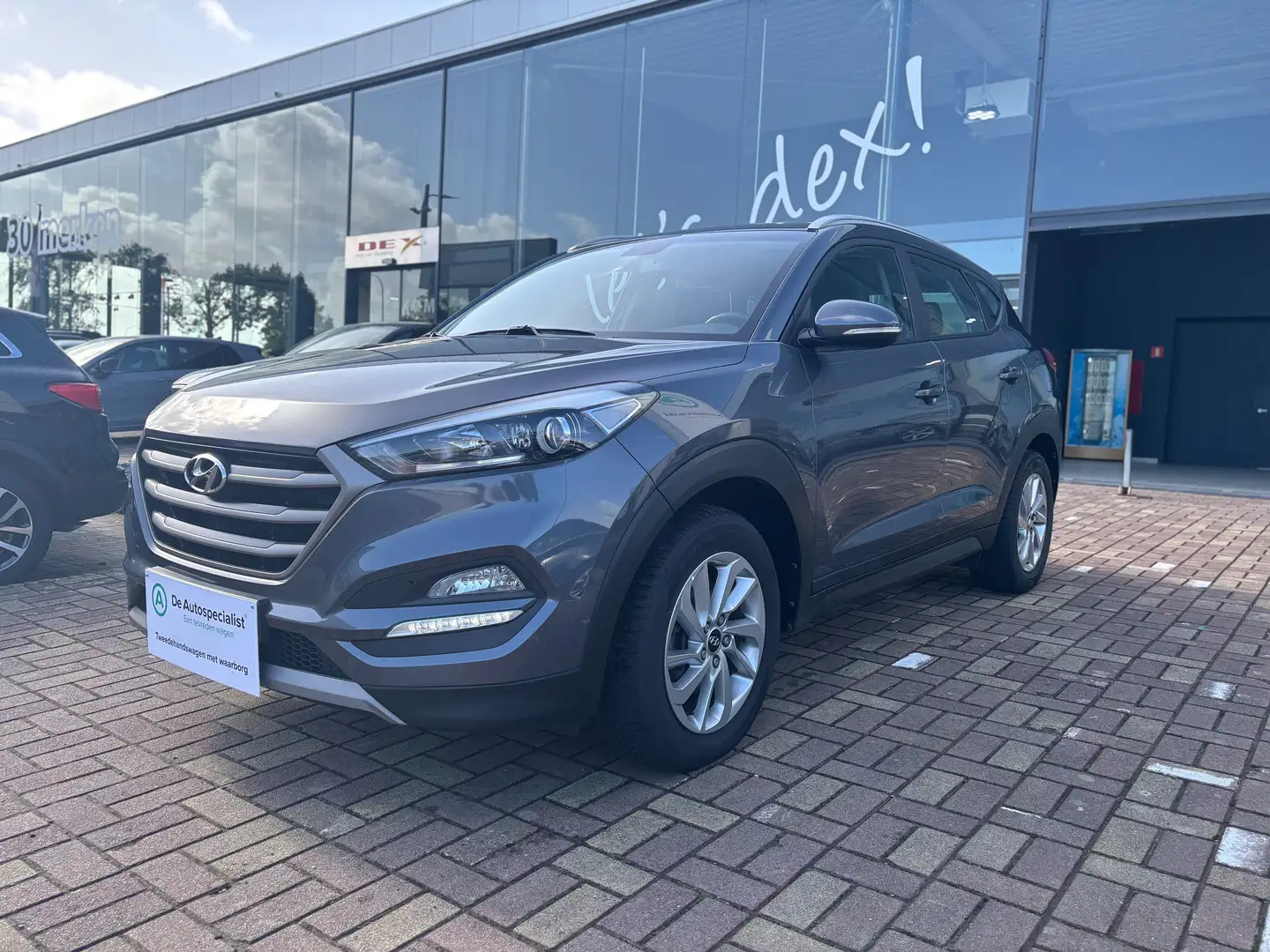 Hyundai TUCSON Tucson blue 1.6 GDi 2WD Advantage Grijs - 2