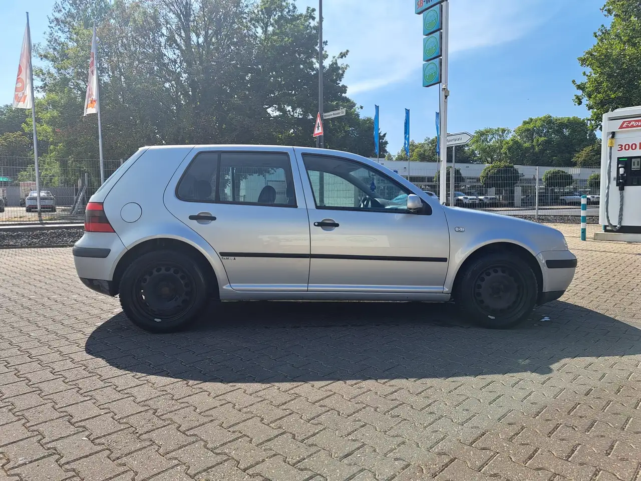 Volkswagen Golf 1.4, foto 1