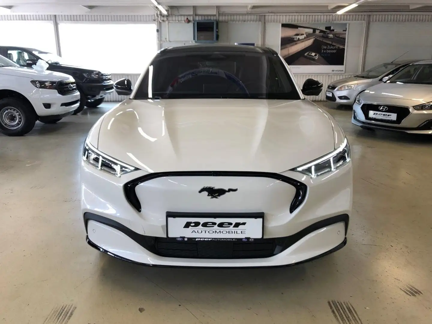 Ford Mustang Mach-E Mach E AWD 269PS / 76KWH *SOFORT Verfügbar* Weiß - 2