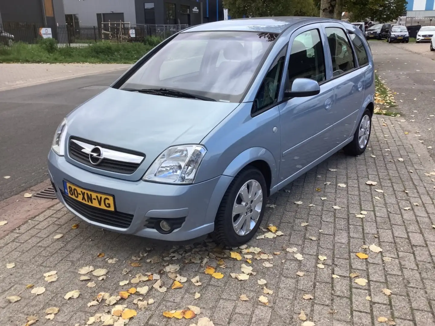 Opel Meriva 1.6-16V TEMPTATION AUTOMAAT Blauw - 1