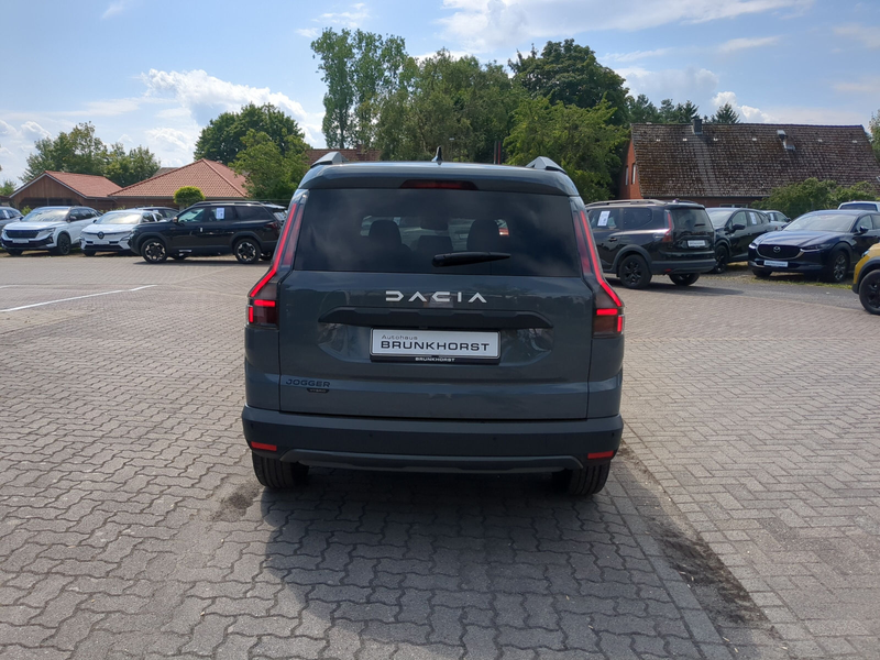 Dacia Jogger Hybrid 155 Journey 5-S SHZ Navi MV-Kamera — photo 2