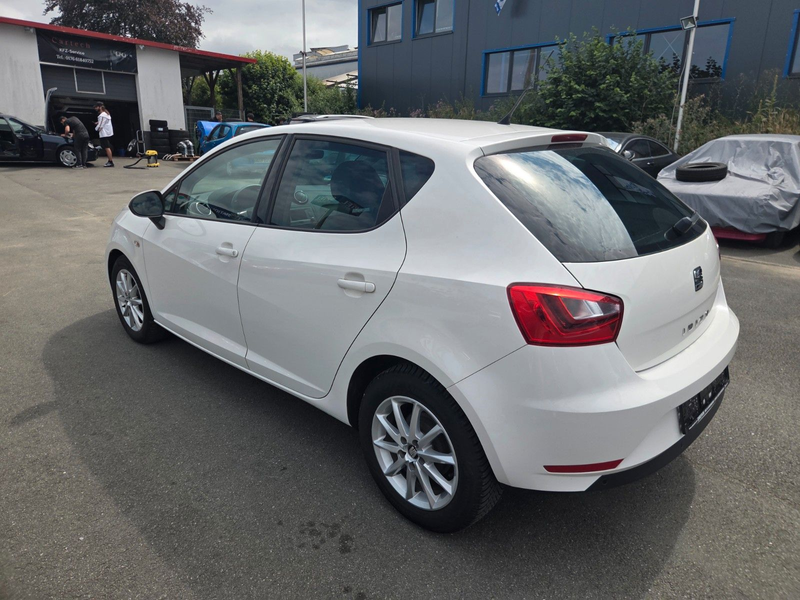 SEAT Ibiza Style/ SGZ/PDC/Bluetooth — photo 6