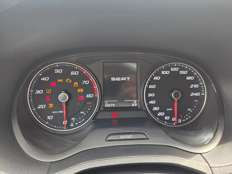 SEAT Ibiza Style/ SGZ/PDC/Bluetooth — photo 14