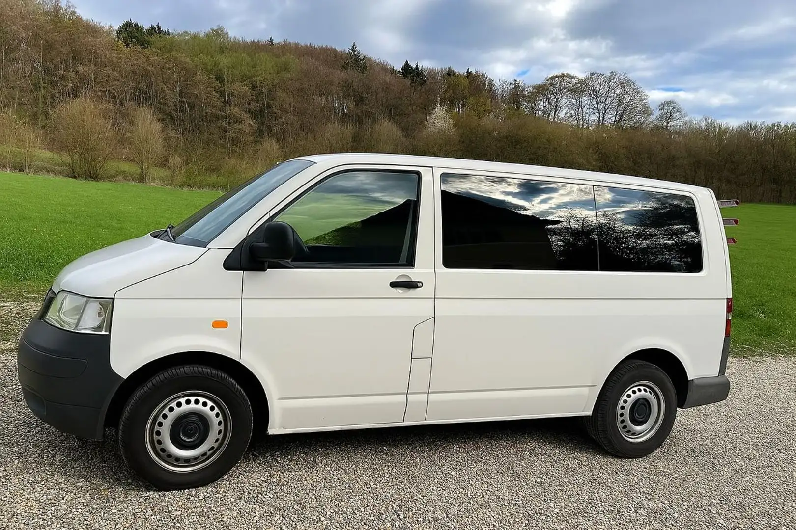 Volkswagen T5 T5 2.5 tdi 131cv 9Posti Klima Letto Portabici Bianco - 1