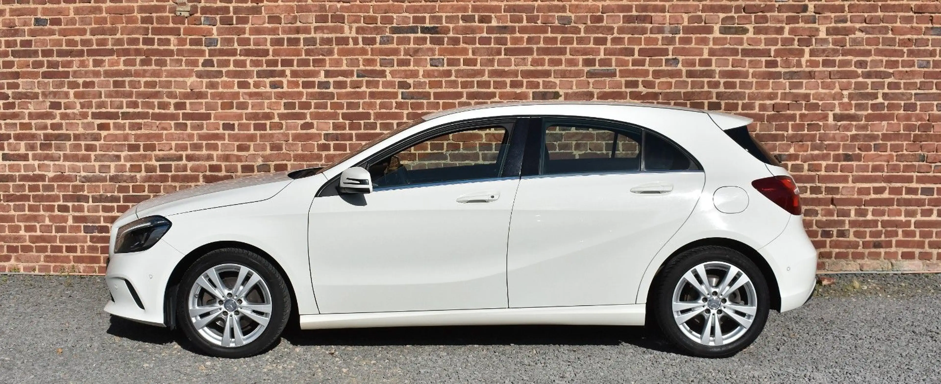 Mercedes-Benz A 180 URBAN NAVI LED T-LEDER KLIMA PDC — photo 8