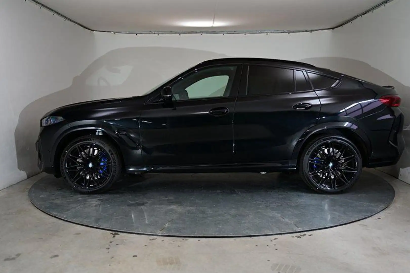 BMW X6 Competition 4.4 8-Gang Steptronic xDrive 460 kW... Noir - 2