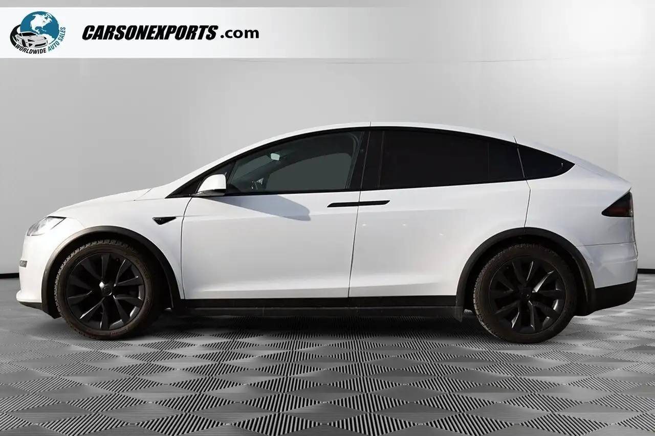 Tesla Model X photo Tesla Model X