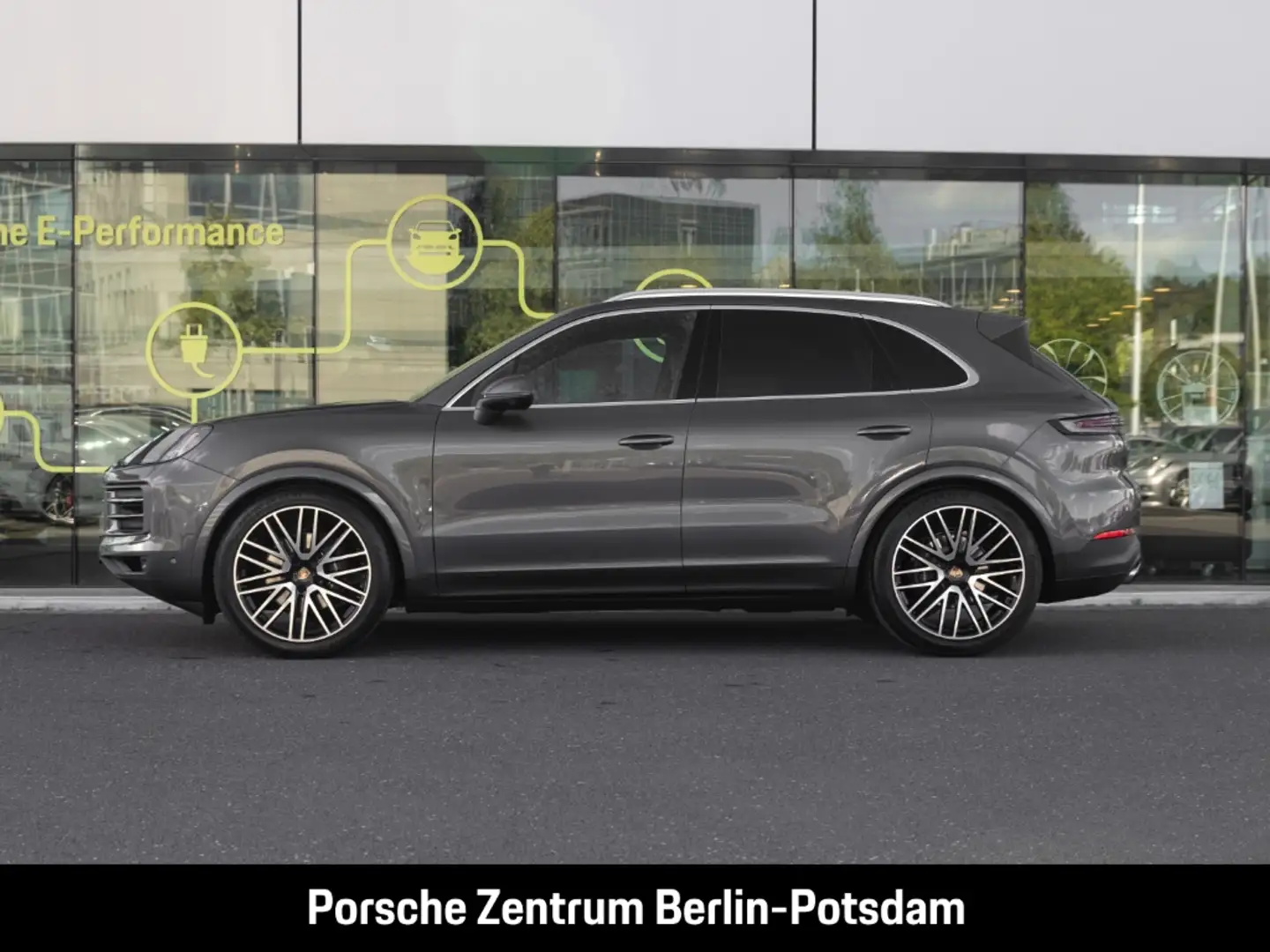 Porsche Cayenne BOSE LED-Matrix Panorama Surround-View Grau - 2