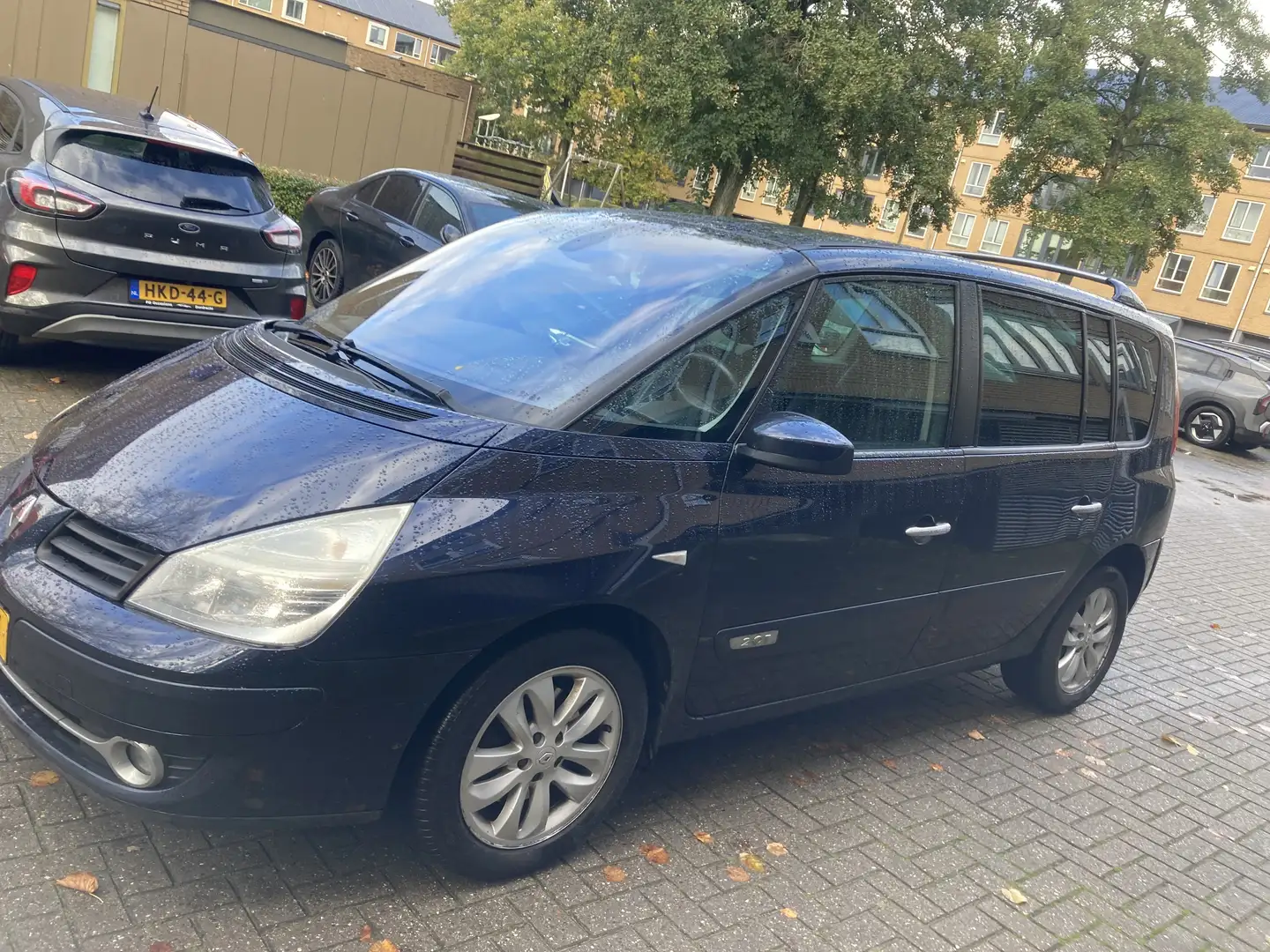 Renault Espace 2.0T Dynamique LPG Blau - 2