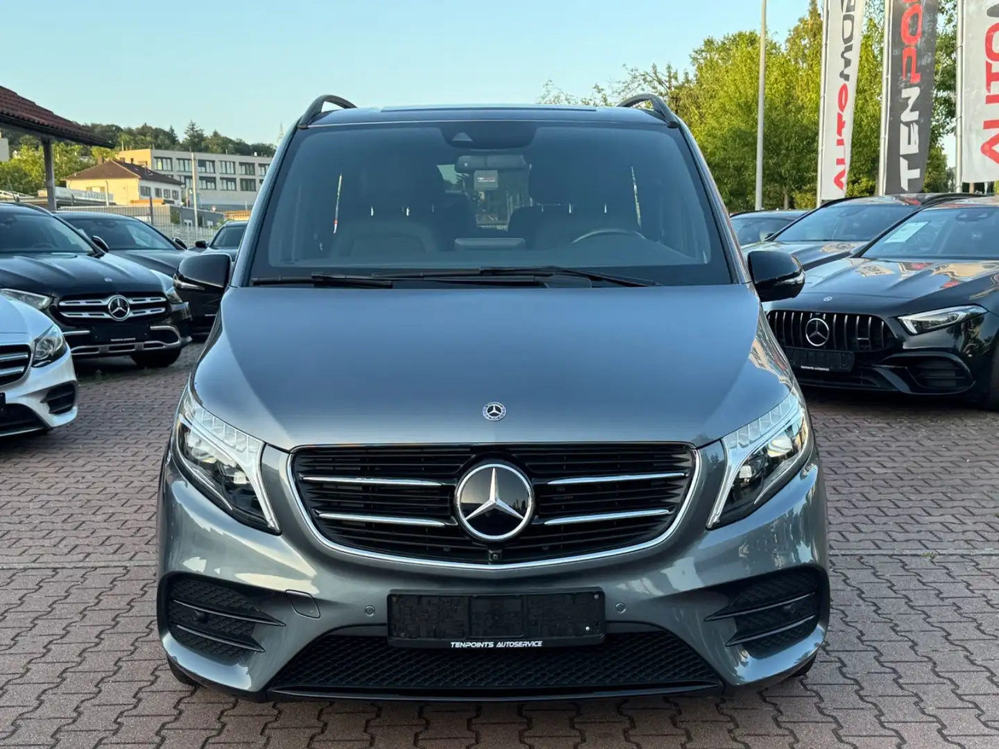 Mercedes-Benz V 250 AVANTG. KOMP. AMG+360°+STDHZG+DISTR+BURMES Gris - 2