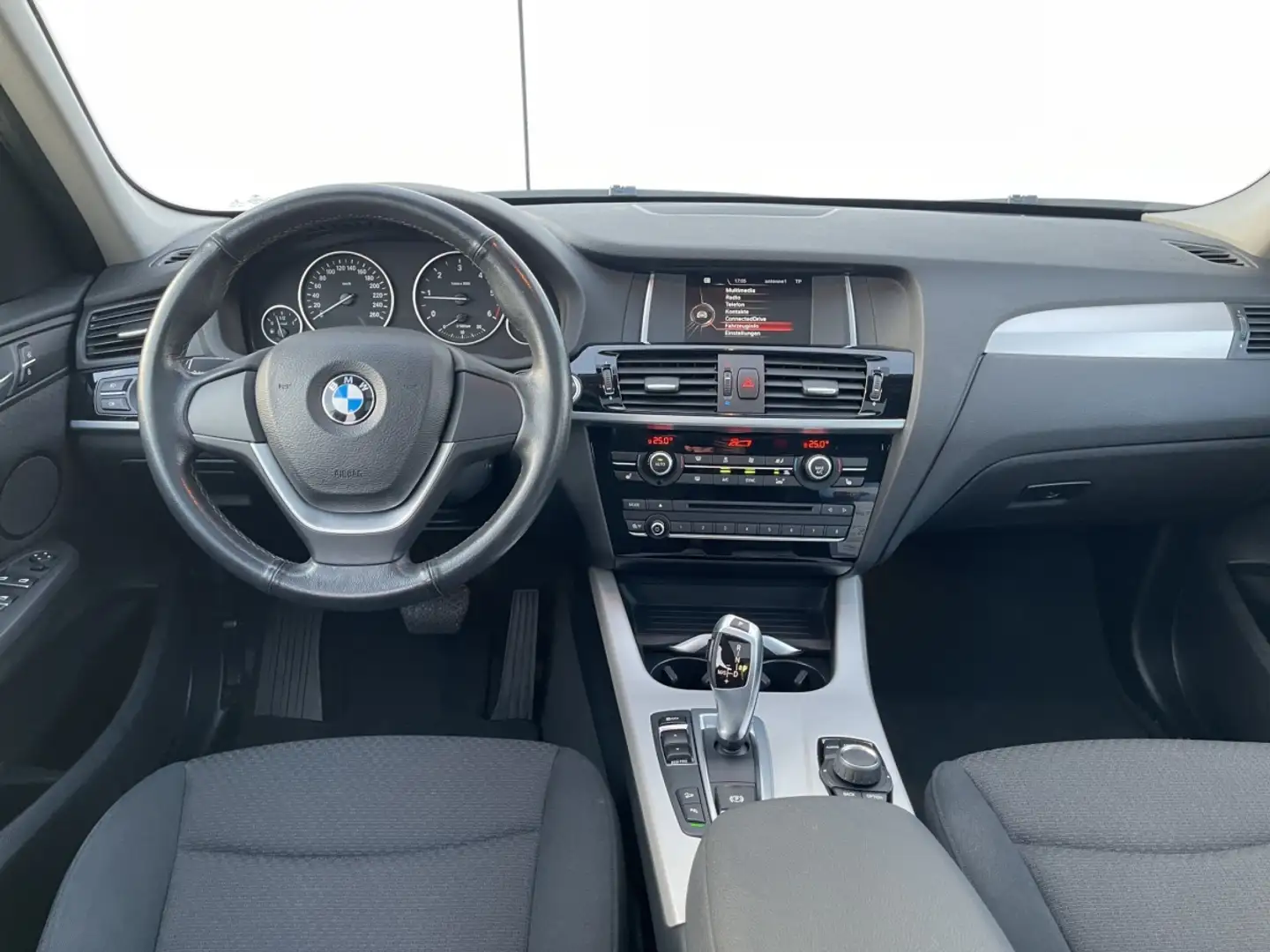 BMW X3 xDrive20d Pano+AHK+SHZ+Klima+PDC Bianco - 2
