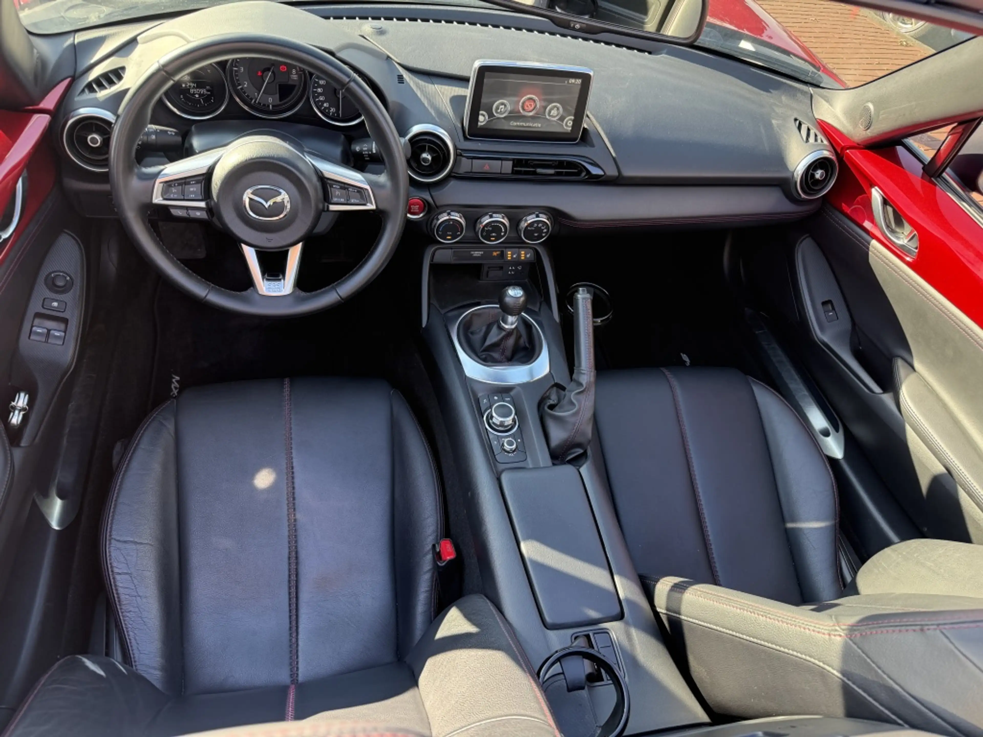 Mazda MX-5 1.5 SkyActiv-G 131 S unieke nette cabriolet!! — photo 2