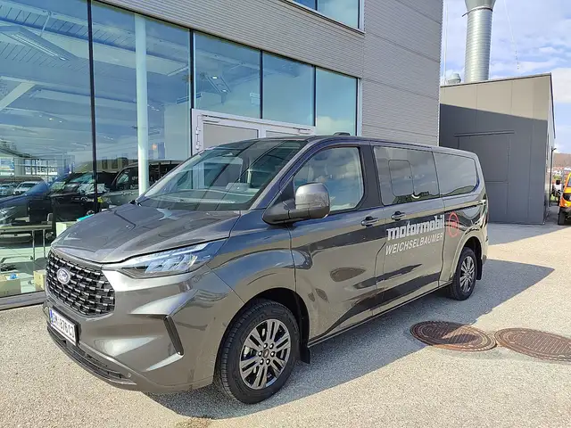 Ford Tourneo Custom Bus 2,0 EcoBlue 320 L2H1 FWD Titanium