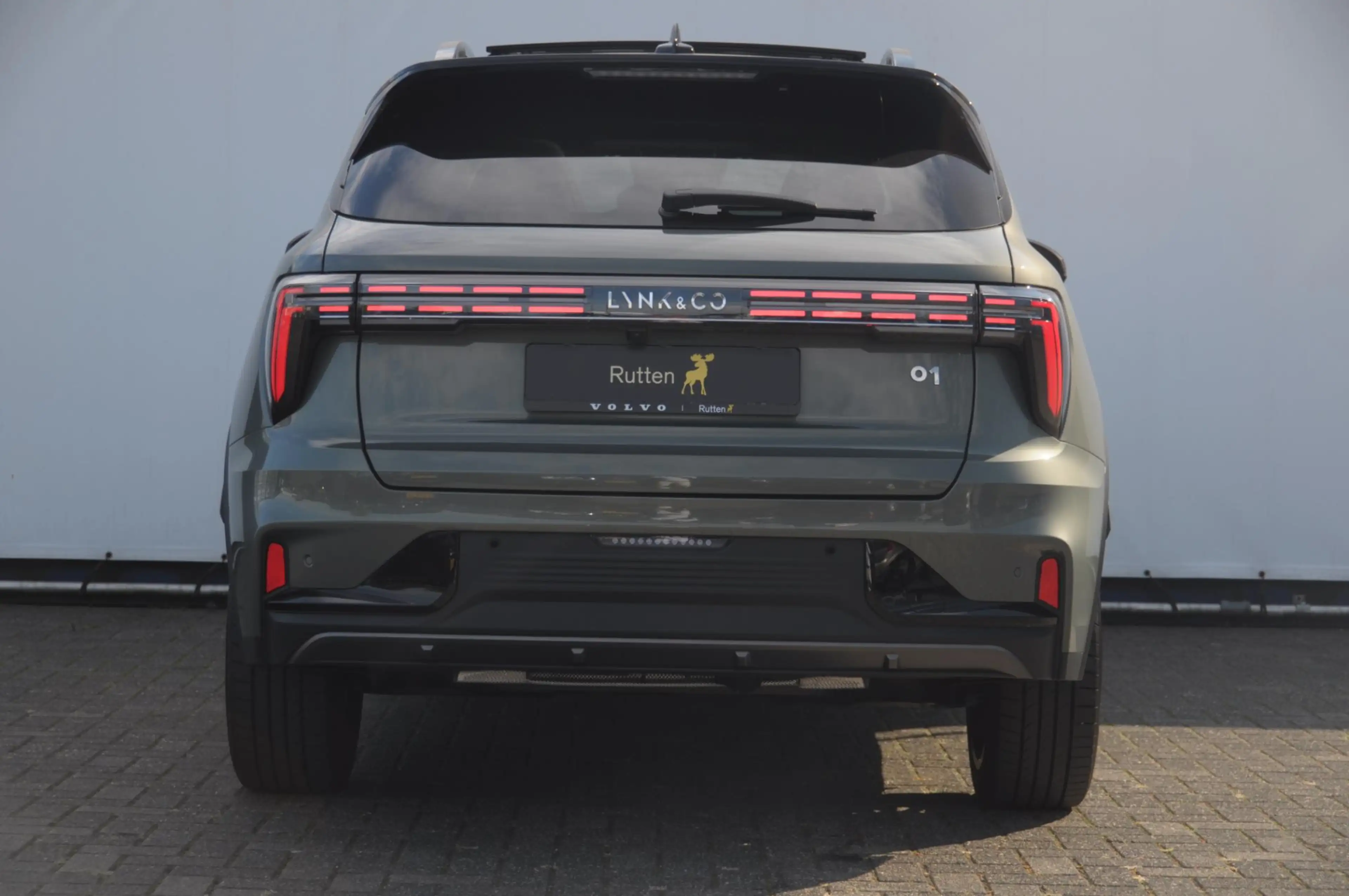 Lynk & Co 01 276PK Automaat More / Adaptive cruise control / Le — photo 12