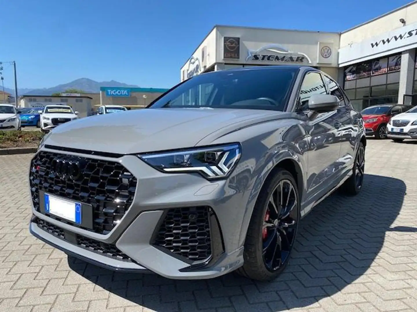 Audi RS Q3 SPB 4x4 S tronic Tetto Sedili a guscio Stupendo! Grigio - 1