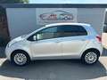 Toyota Yaris 1,3l KLIMA... Zilver - thumbnail 2
