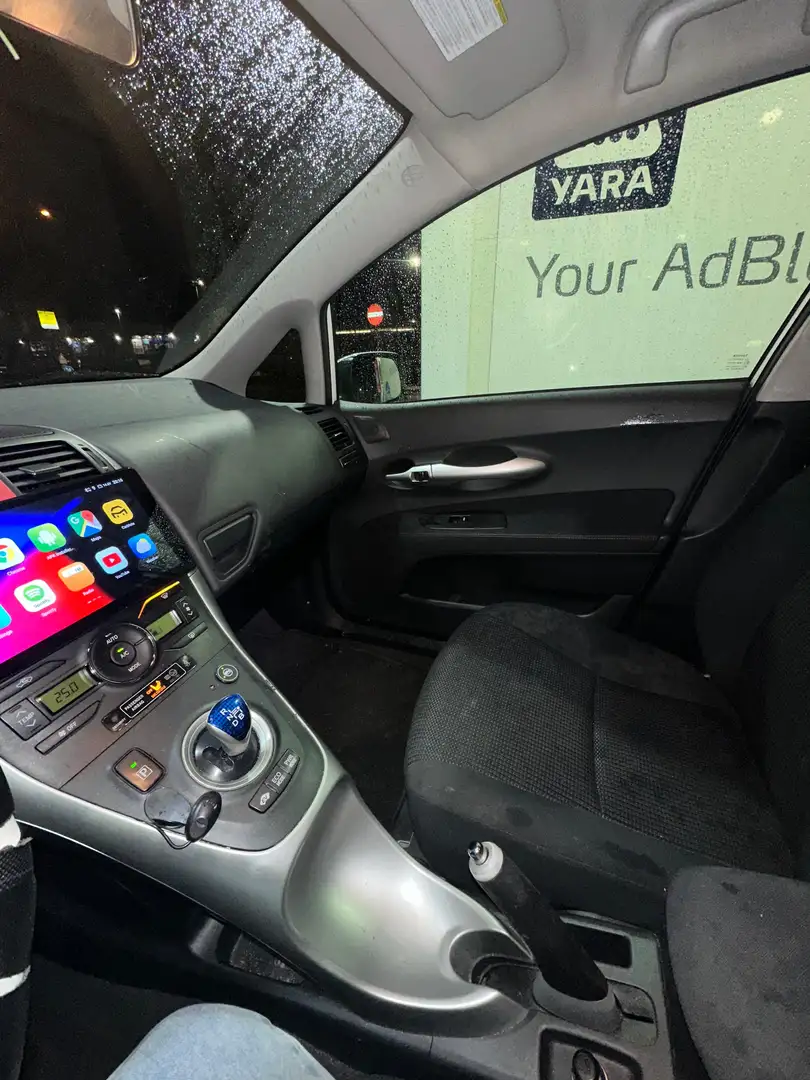 Toyota Auris 1.8 Hybrid Executive - 2