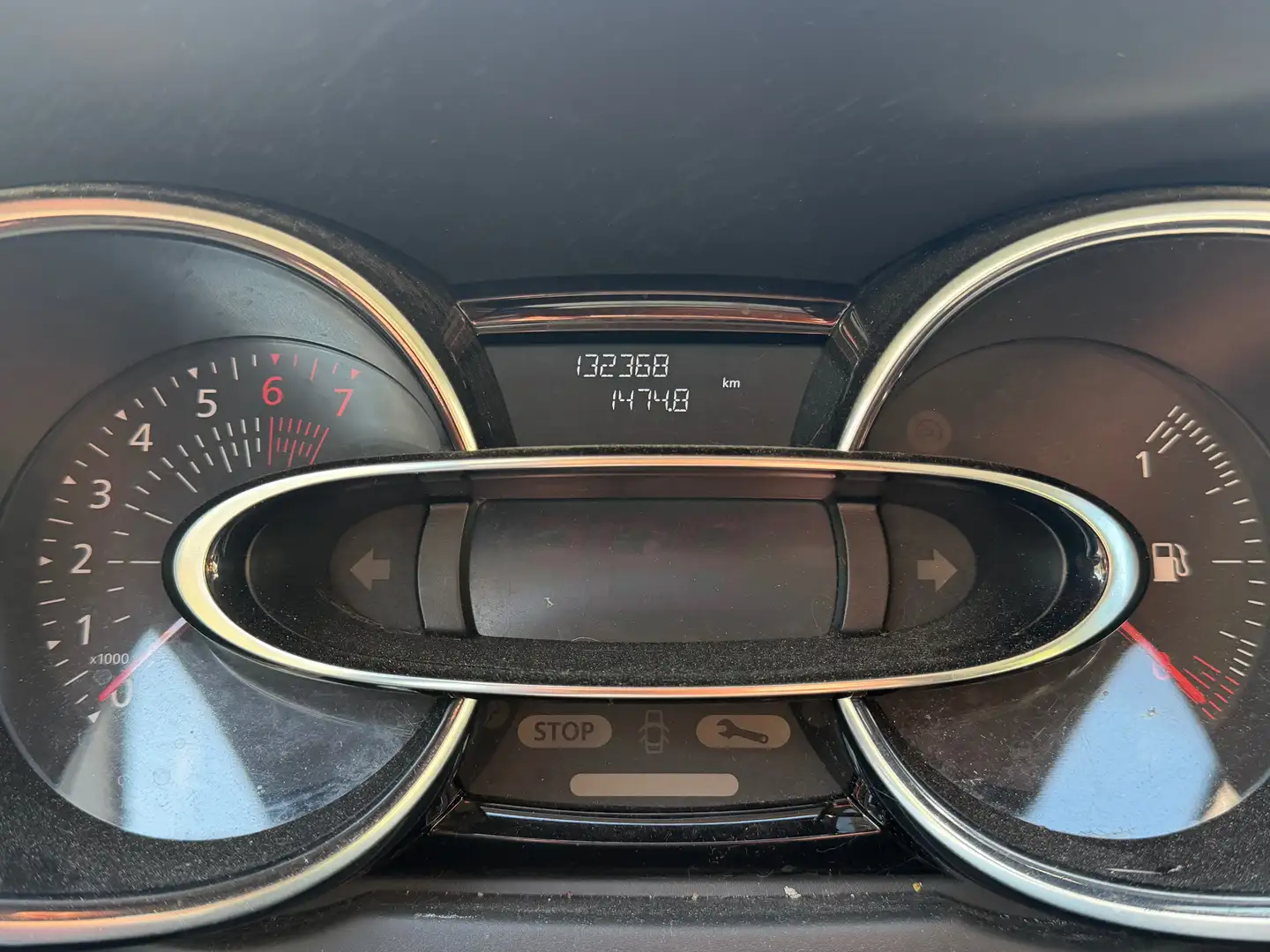 Renault Clio Clio Grandtour Energy TCe 90 Intens Intens Grau - 2