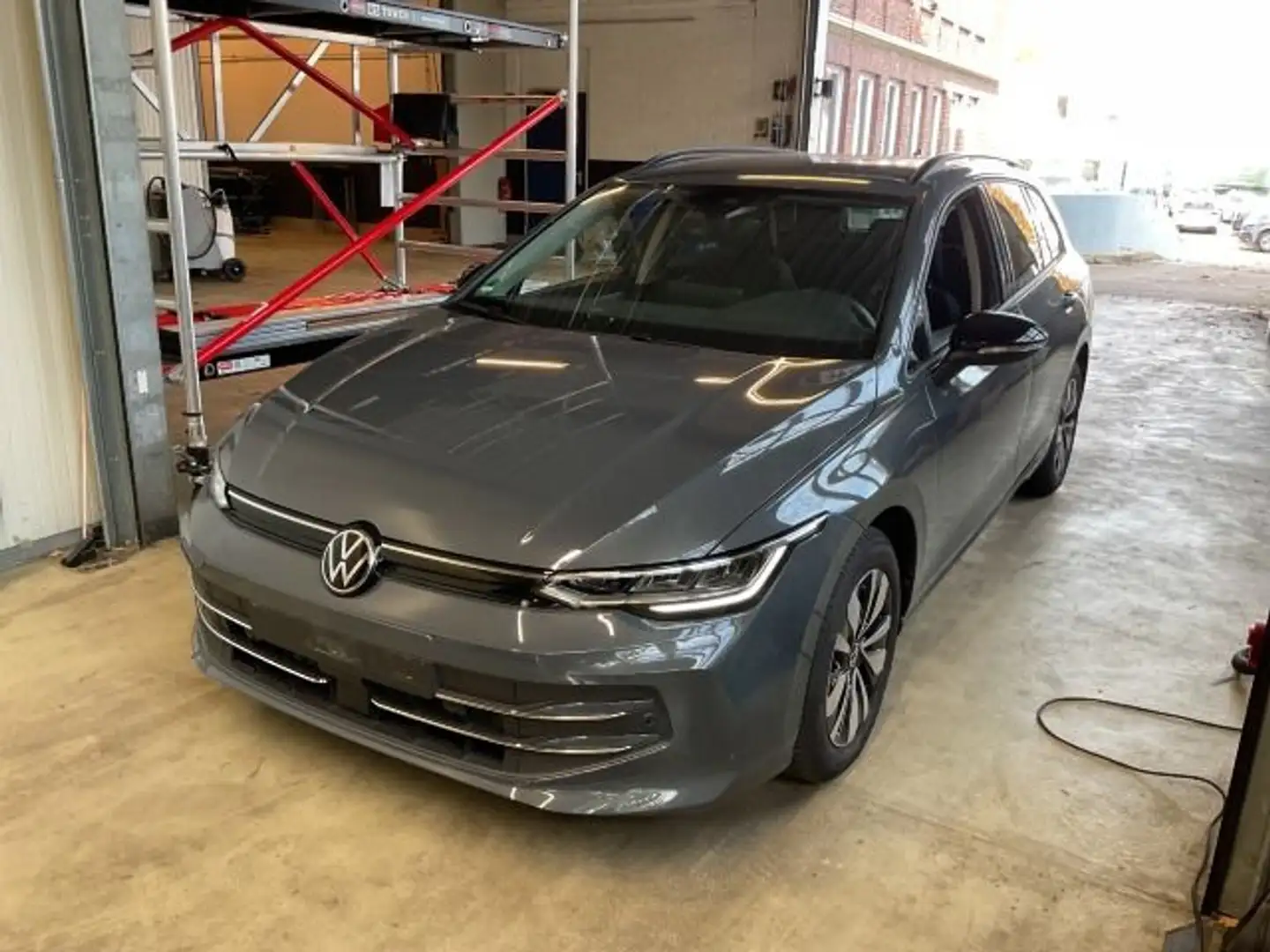 Volkswagen Golf Variant Golf VIII Variant 1.5 eTSI Goal DSG Rückfkamera Grau - 2