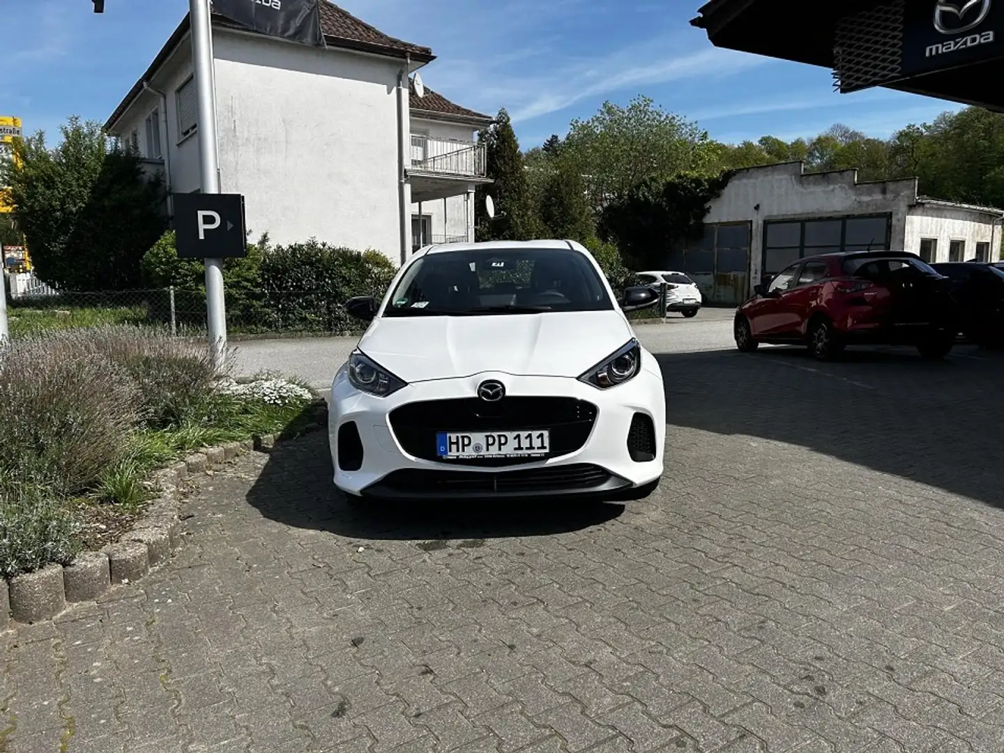 Mazda 2 Hybrid 1.5L Hybrid VVT-i 116 PS e-CVT FWD CENTRE-L Weiß - 2