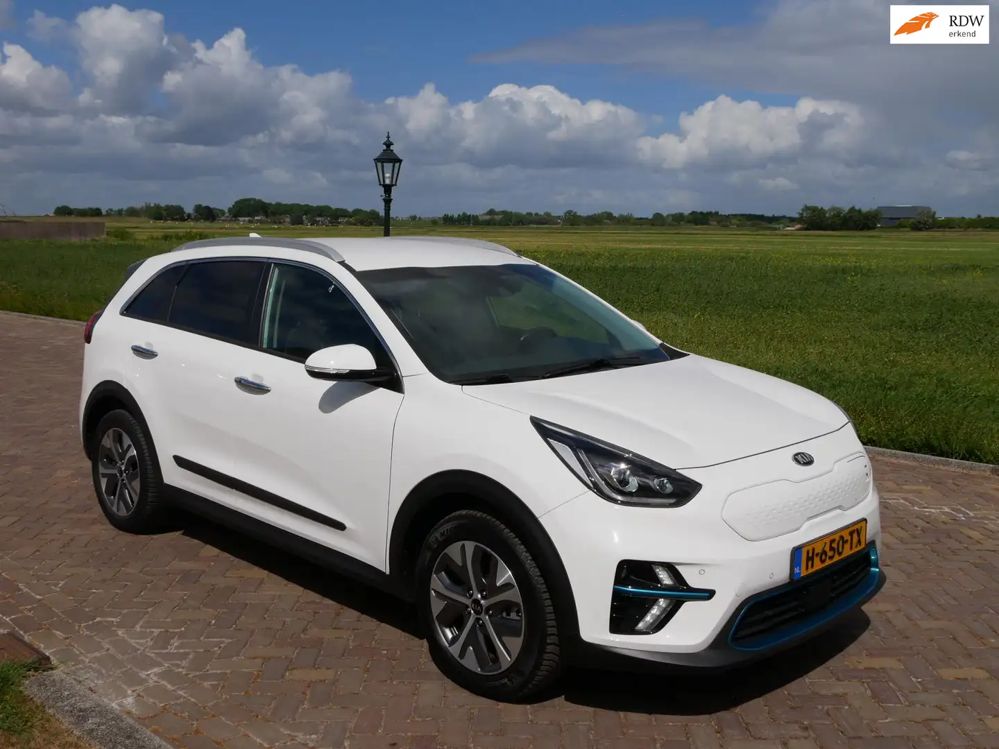 Kia e-Niro ExecutiveLine 64 kWh FULL * 3 Fase **FACELIFT Biały - 1