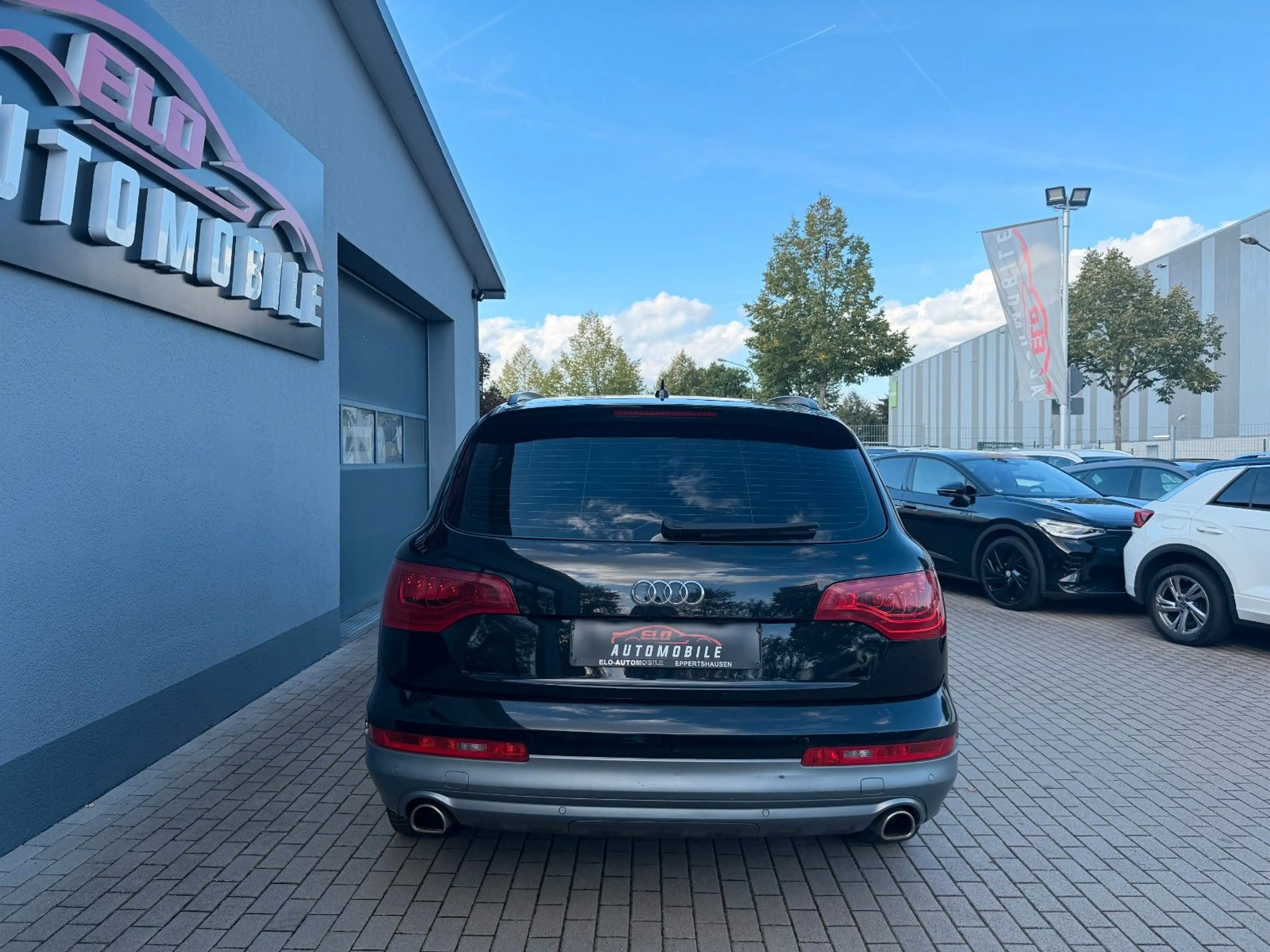 Audi Q7 3.0 TDI Quattro*Xenon Plus*Sport-Fahrwerk*AHK — photo 4