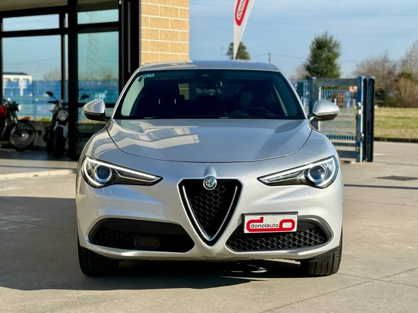 Alfa Romeo Stelvio Stelvio 2.2 t Business rwd 160cv AT8 *PERFETTA* Argento - 2